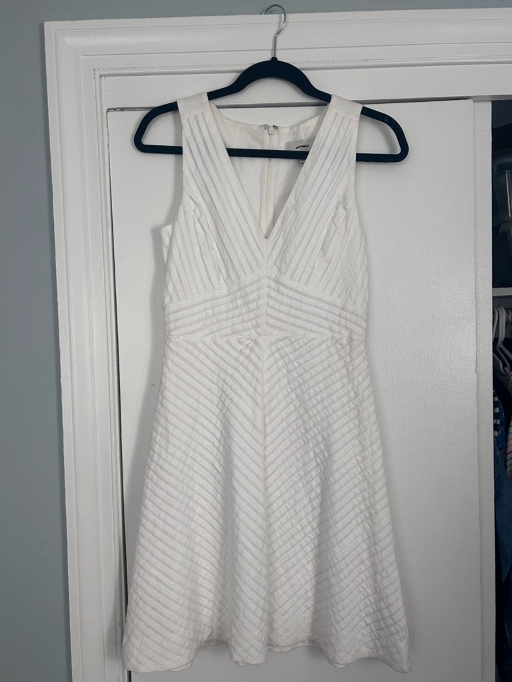 J-Crew Women’s White V-Neck Textured Fit & Flare Dress